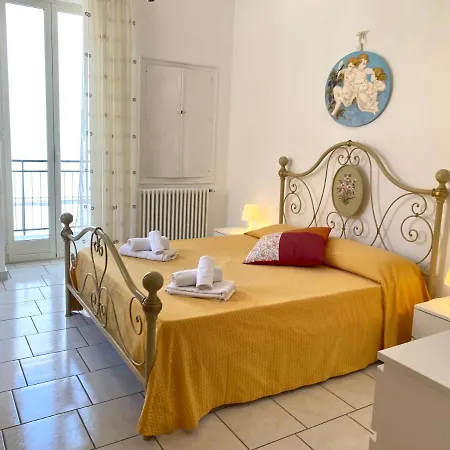 La Vita E Bella - Puglia Mia Apartments Monopoli Buitenkant foto